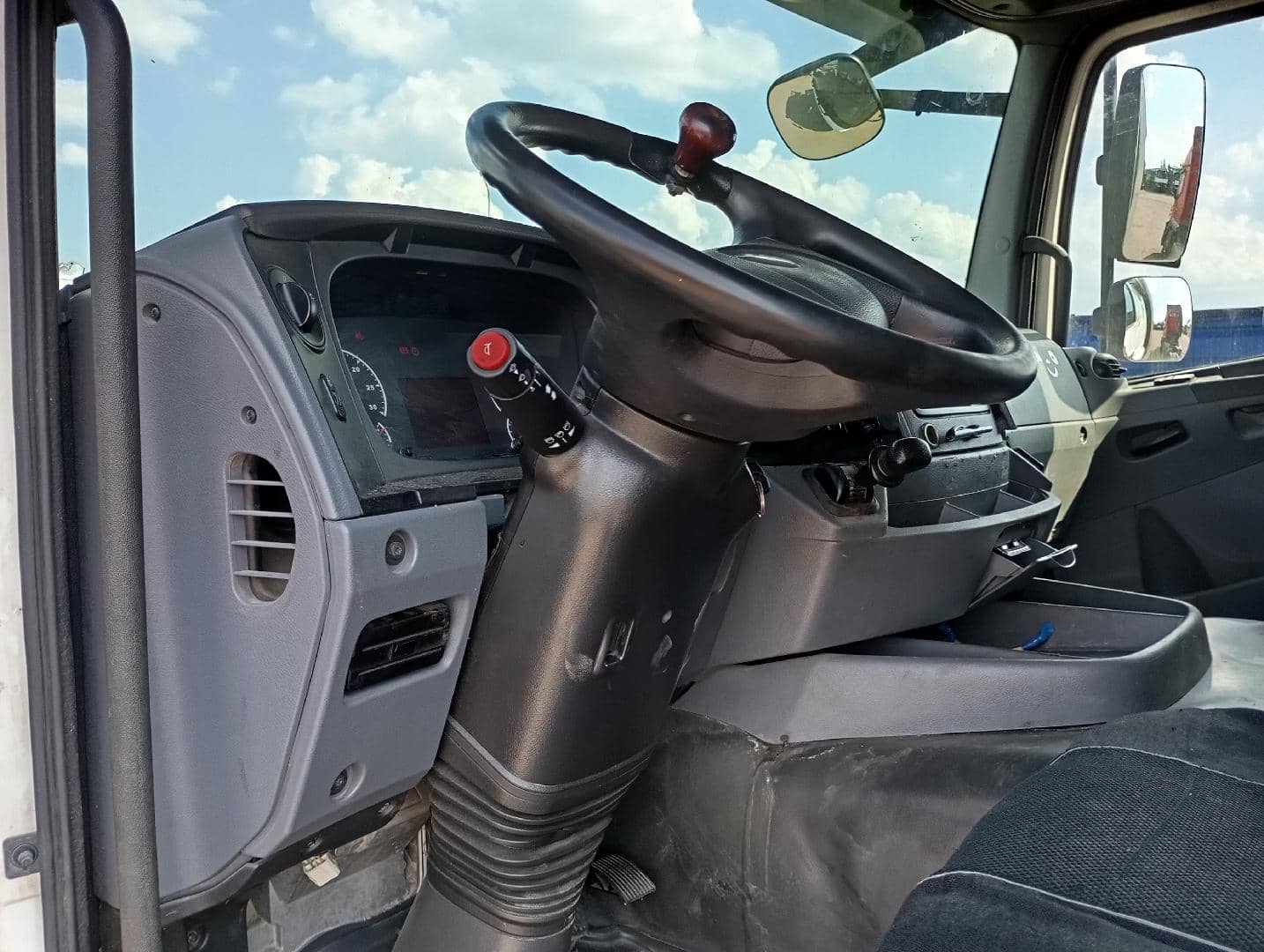 КАМАЗ 5490-S5 (M1840),  800 000 км, 2018 года в лизинг
