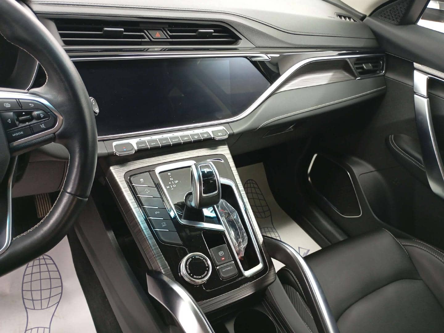 Geely Atlas Pro,  87 966 км, 2023 года в лизинг