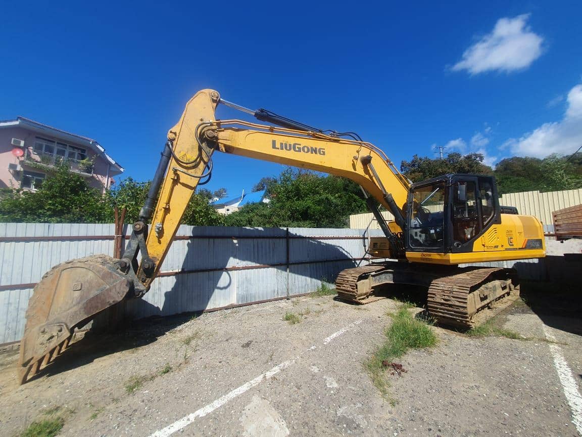 LiuGong CLG920E