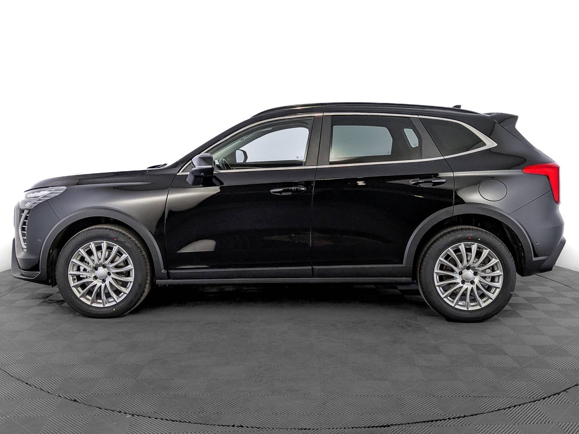 Haval Jolion Tech plus 1.5 7DCT 4WD