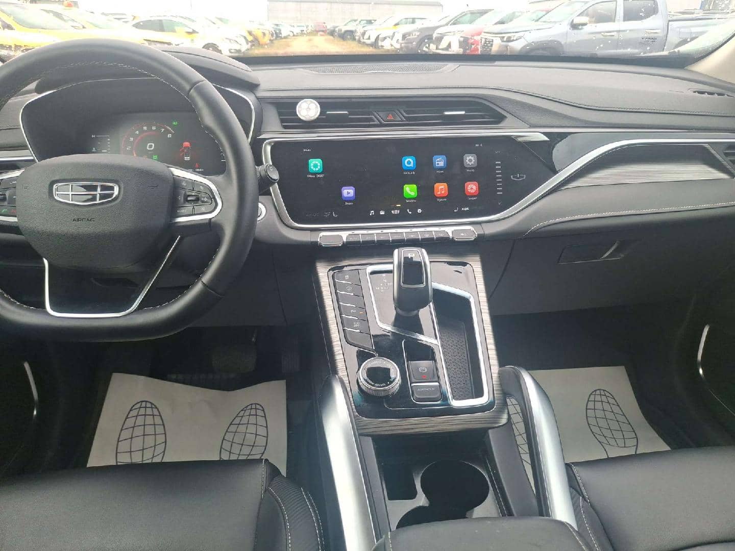 Geely Atlas Pro,  35 739 км, 2024 года в лизинг