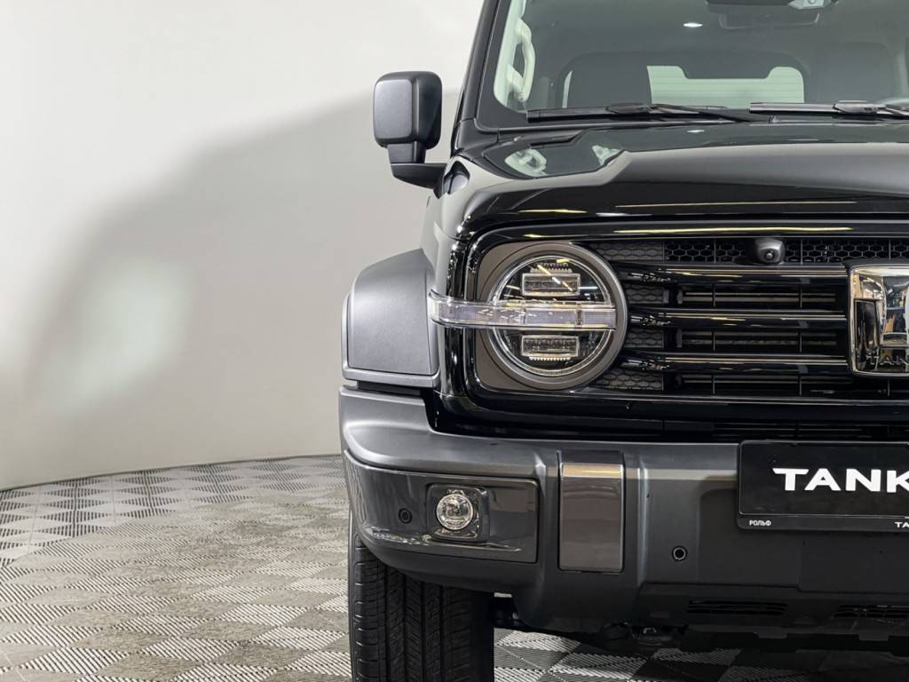 Tank 300 Premium 2.0 8AT 4WD