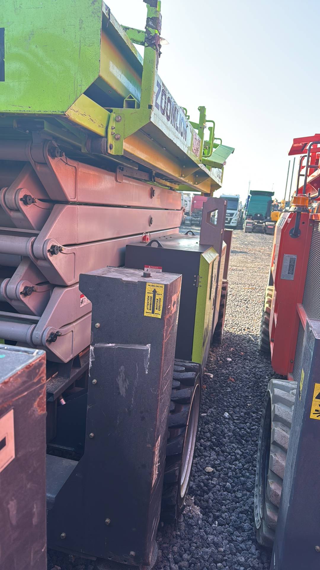 Zoomlion ZS1623RT ножничный подъемник самоходный, 2022 года в лизинг