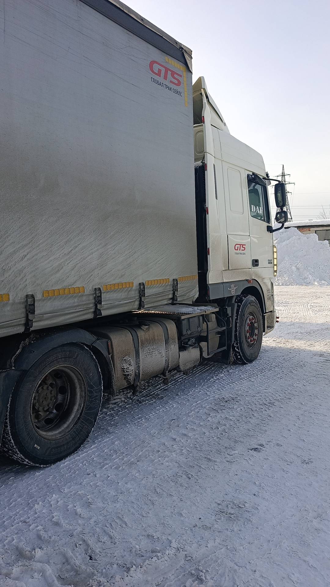 DAF XF105.460 FT 4x2 (Space Cab),  1 029 561 км, 2018 года в лизинг