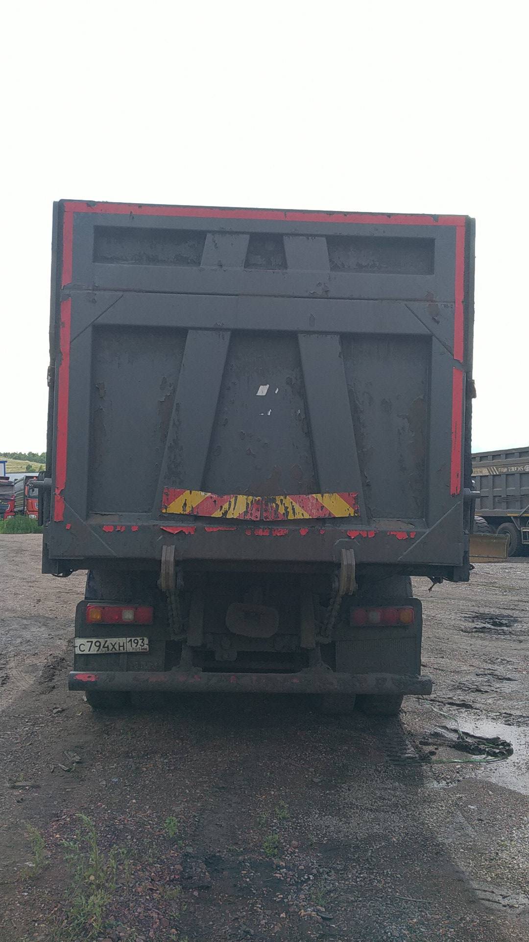 Shacman SX331863366,  95 403 км, 2024 года в лизинг