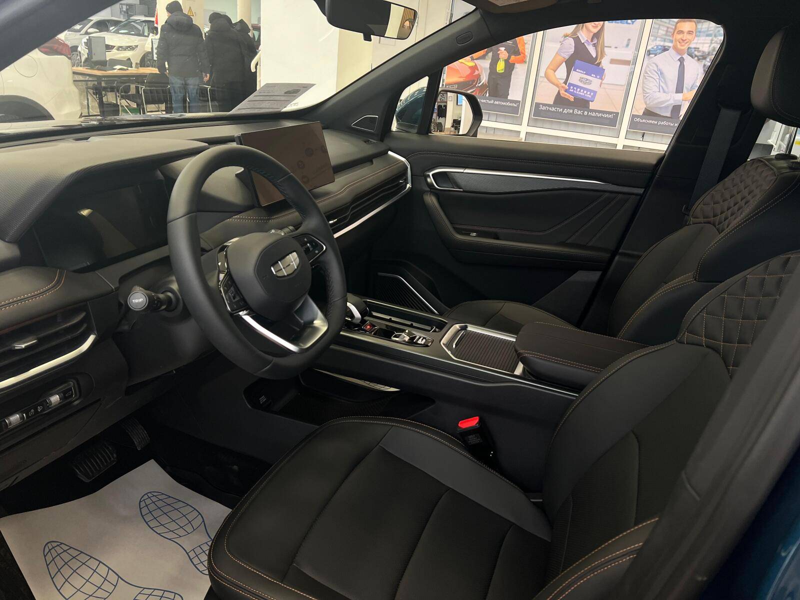 Geely Okavango Flagship 2.0T 7DCT 2WD