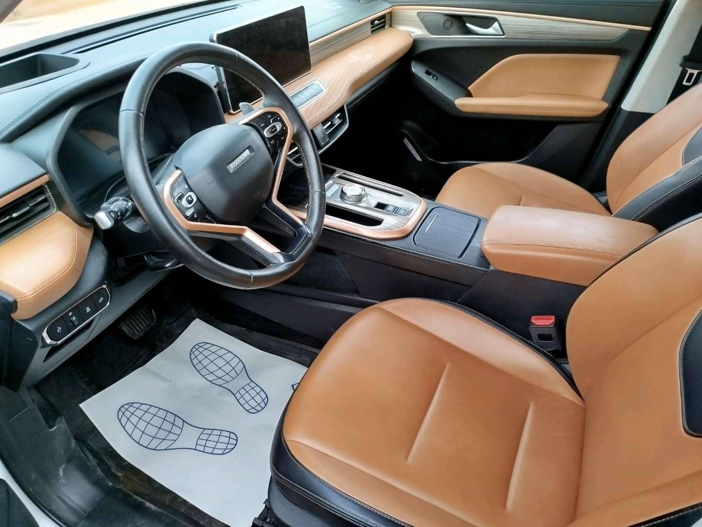 Haval Jolion,  245 575 км, 2023 года в лизинг