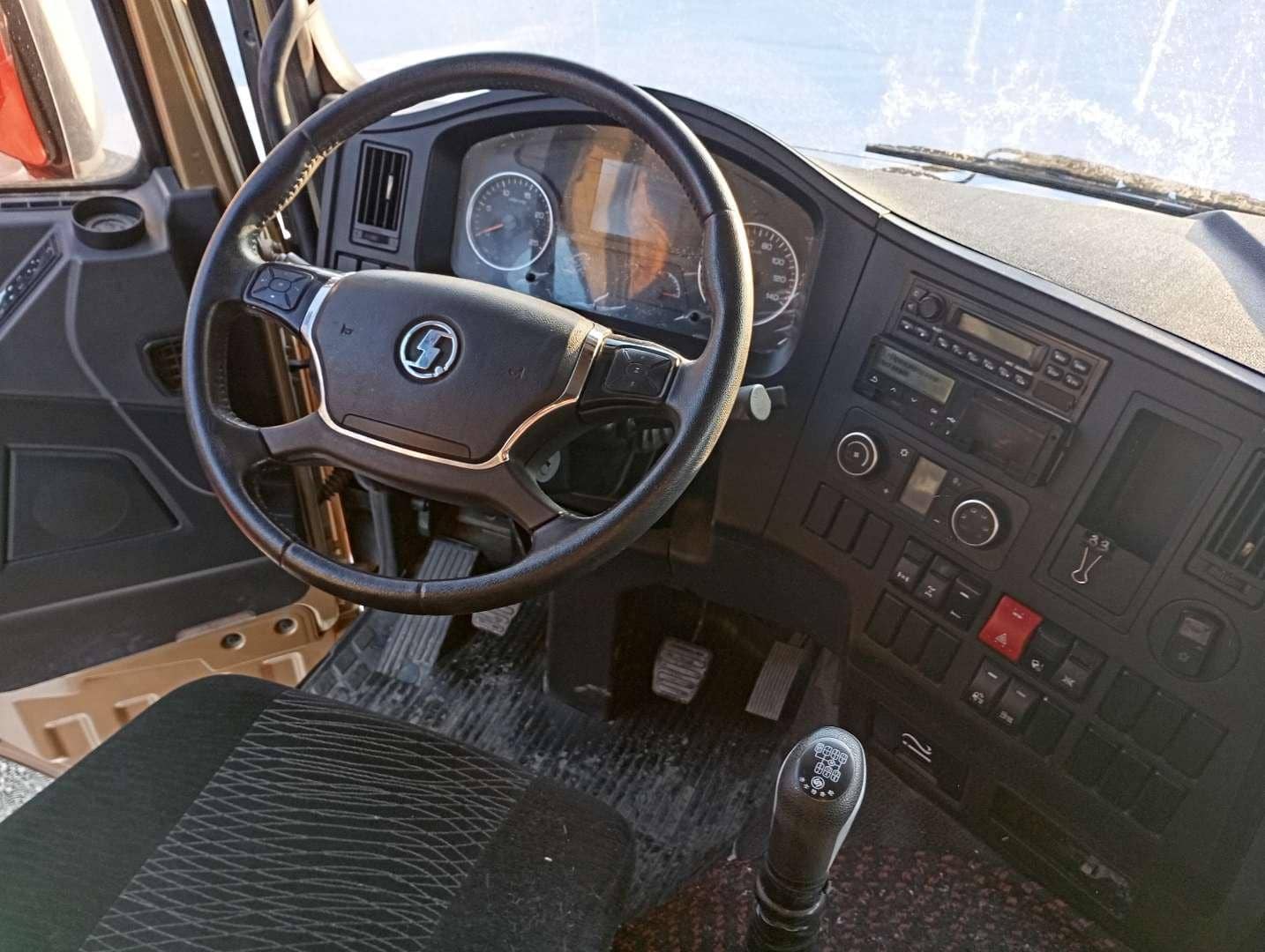 Shacman SX42584W324C,  170 847 км, 2022 года в лизинг