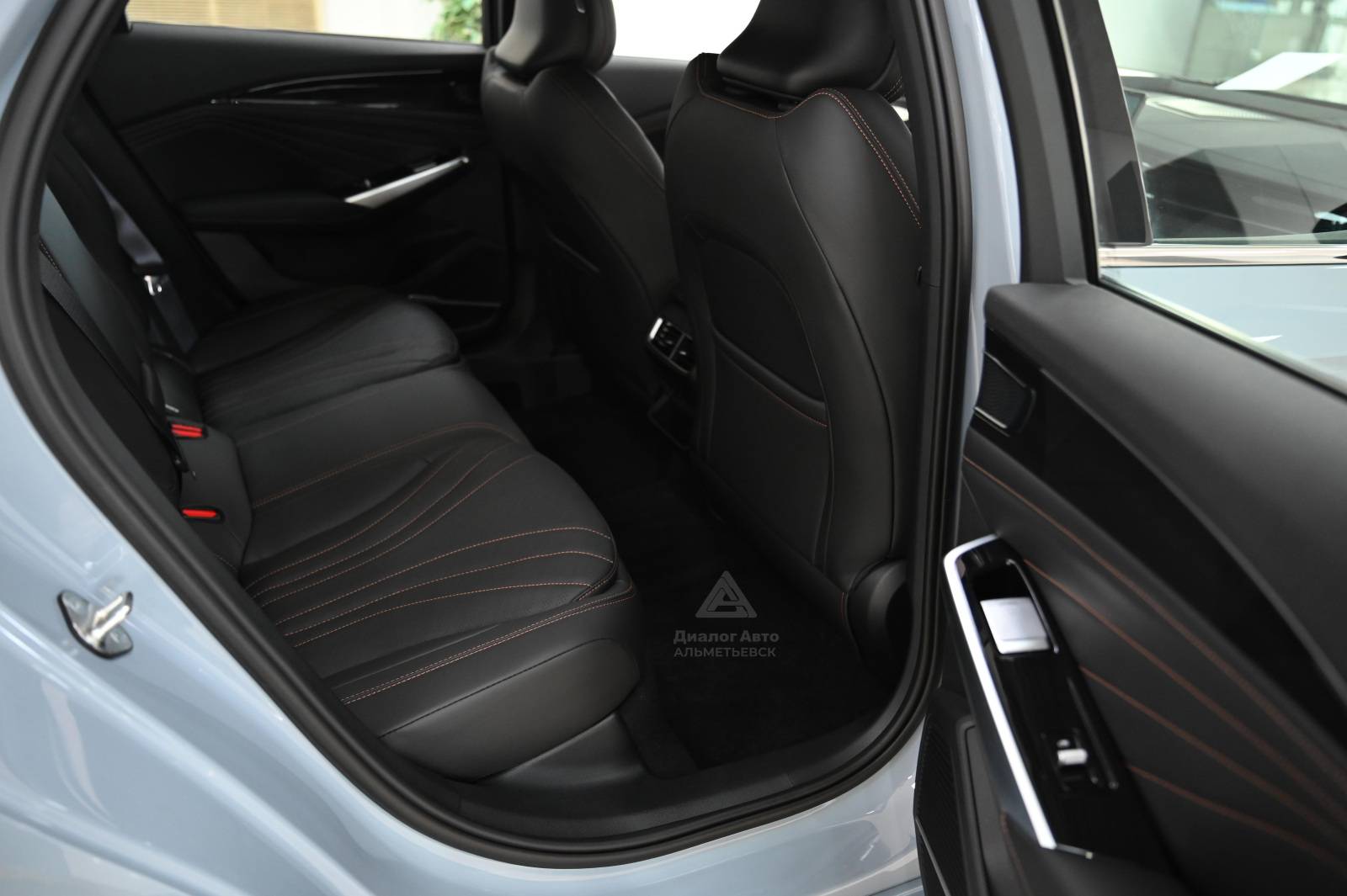 Geely Preface Flagship 2.0T 7DCT