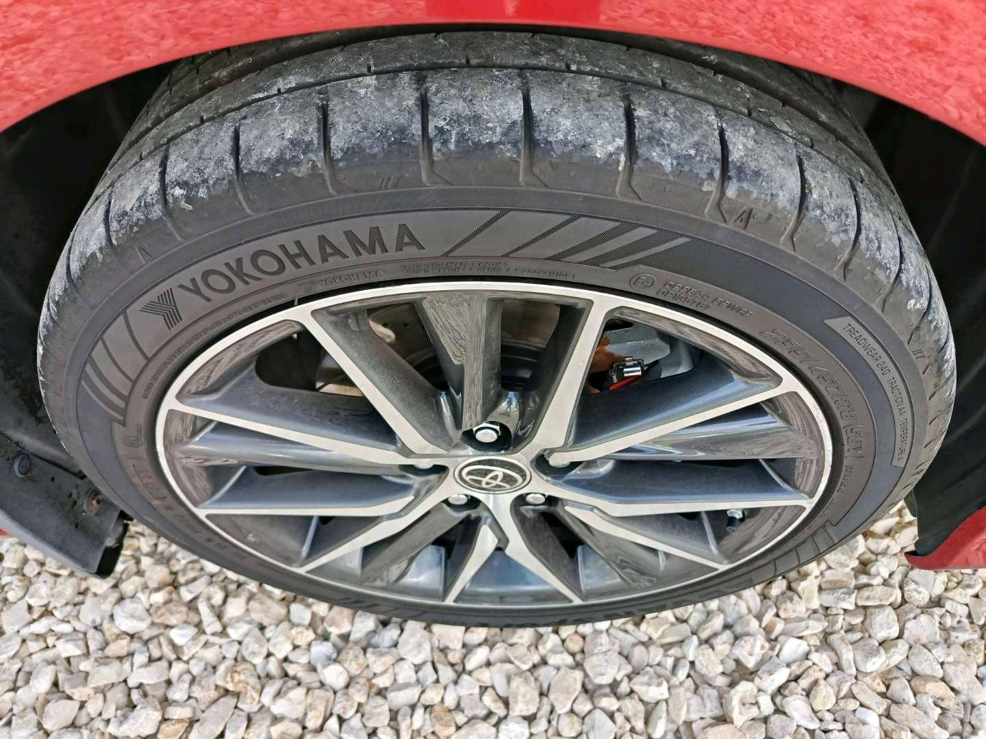 Toyota Camry,  98 589 км, 2021 года в лизинг