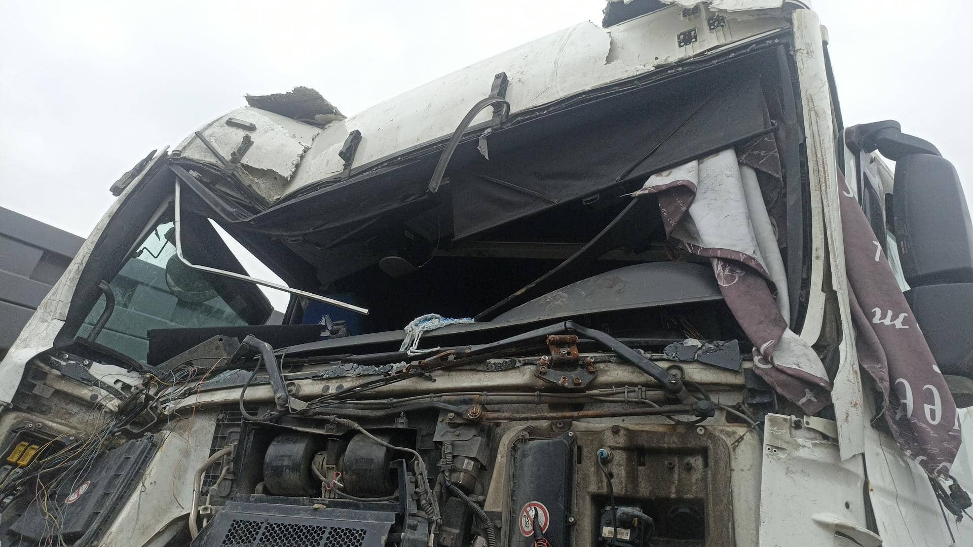 Sitrak C7H 4x2 ZZ4186V361HE,  10 000 км, 2022 года