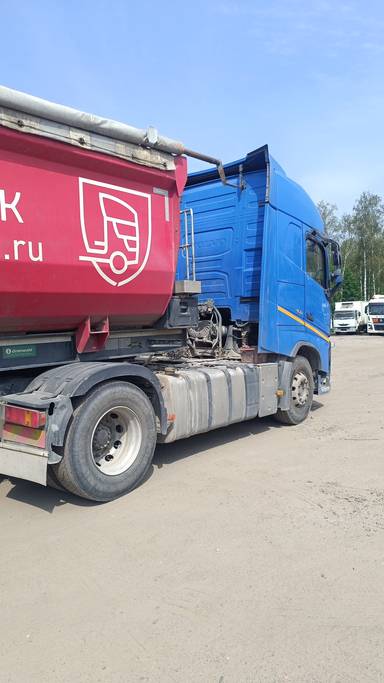 Volvo FH 460 4x2 (FH Globetrotter)