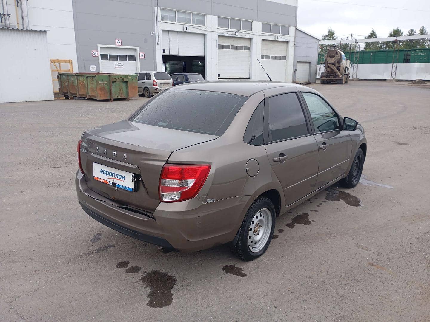Lada Granta седан,  142 636 км, 2024 года в лизинг