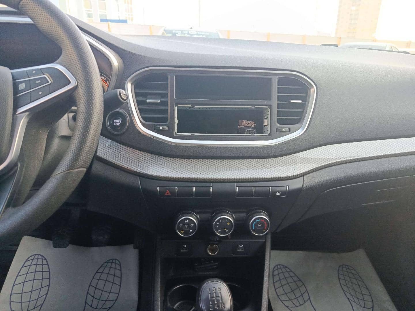 Lada Vesta седан,  133 742 км, 2023 года в лизинг