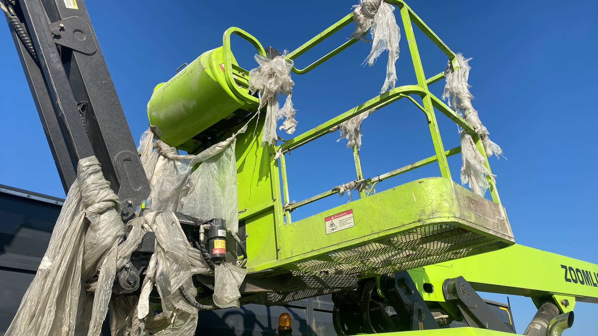 Zoomlion ZA24J Самоходный коленчатый подъемник, 2023 года в лизинг