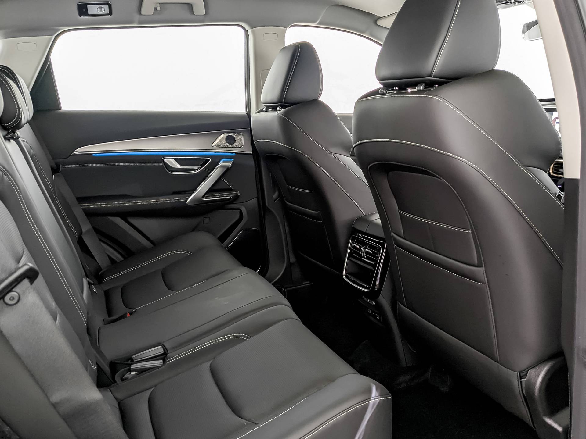 Jetour X70 Plus 1.6TGDI-7DCT Comfort