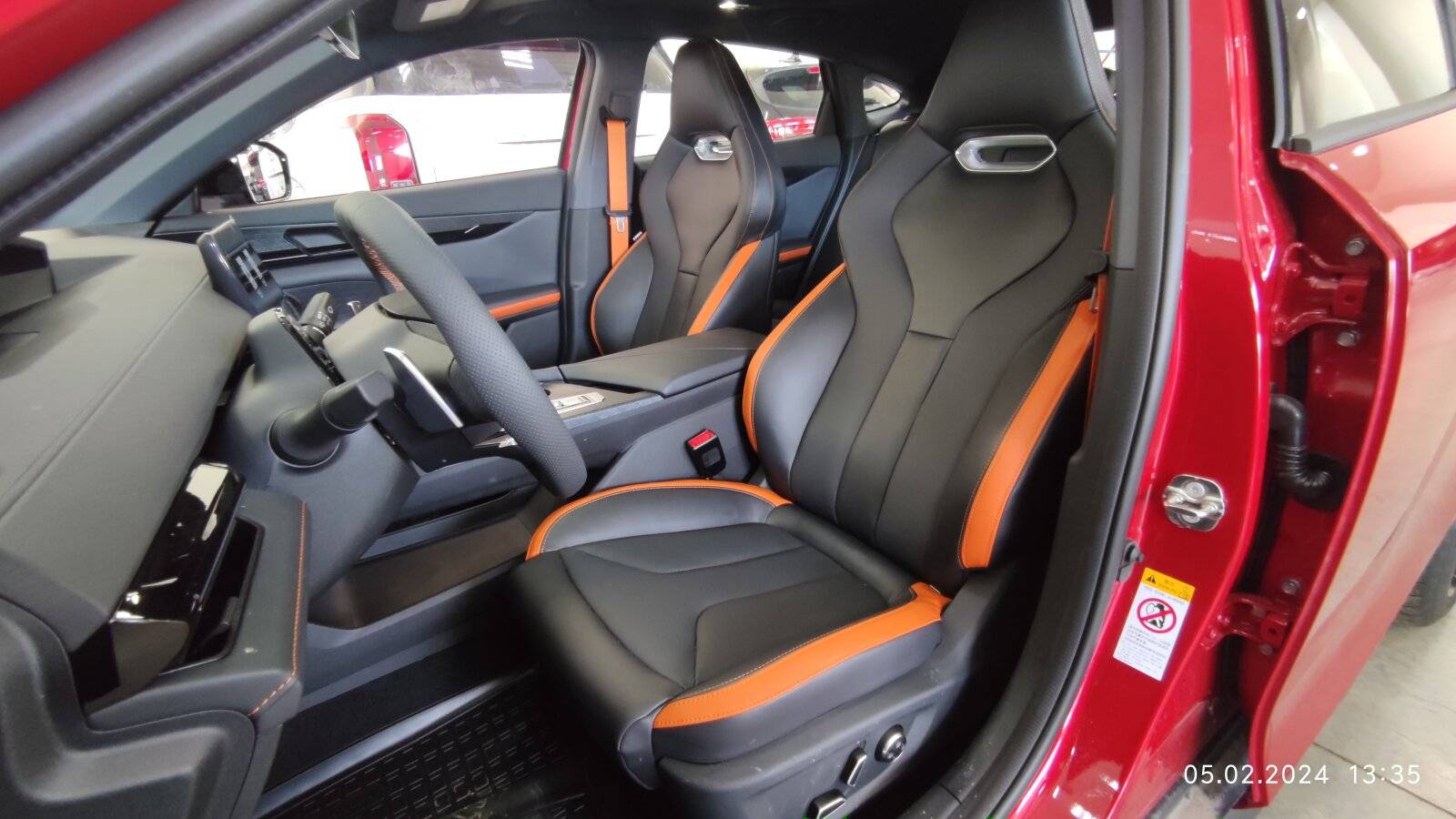 Changan Uni-V 1.5 7DCT Tech  