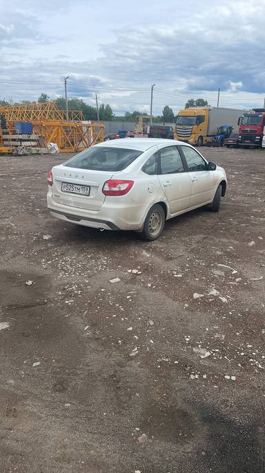Lada Granta лифтбек