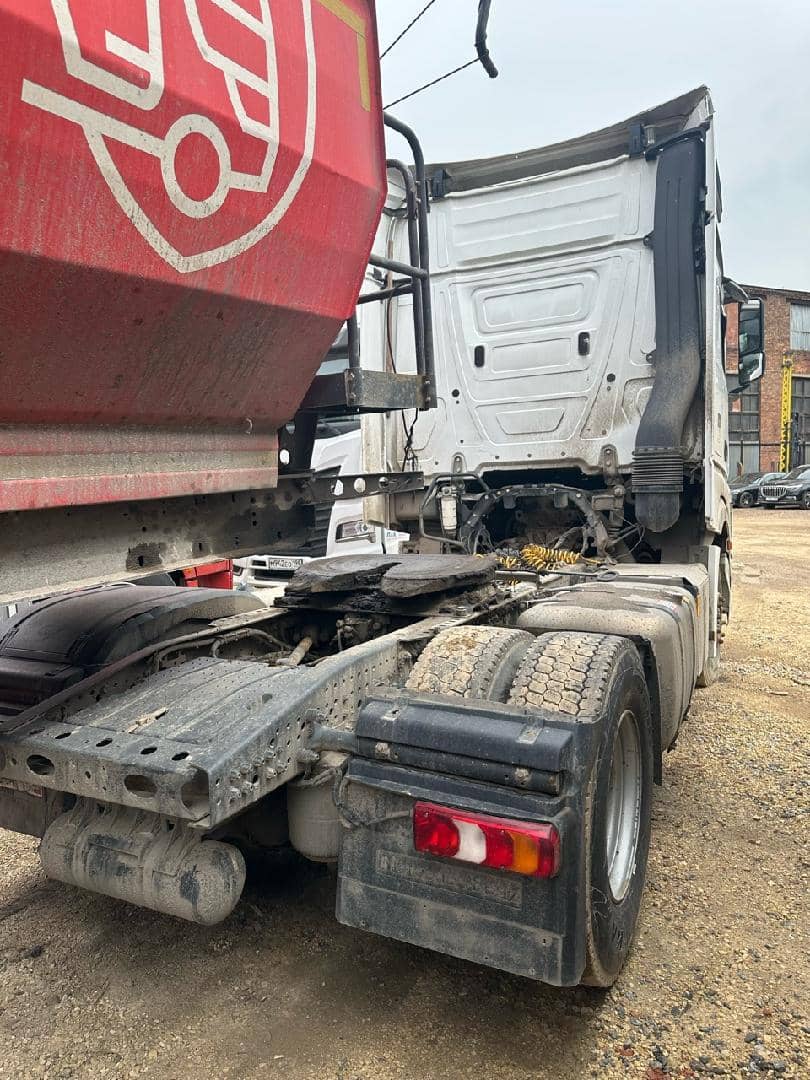 Mercedes-Benz Actros 5 1845 LS 4x2 (BigSpace),  805 934 км, 2020 года в лизинг