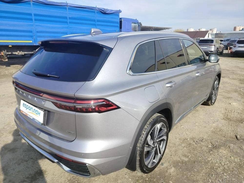Geely Monjaro,  30 339 км, 2023 года в лизинг