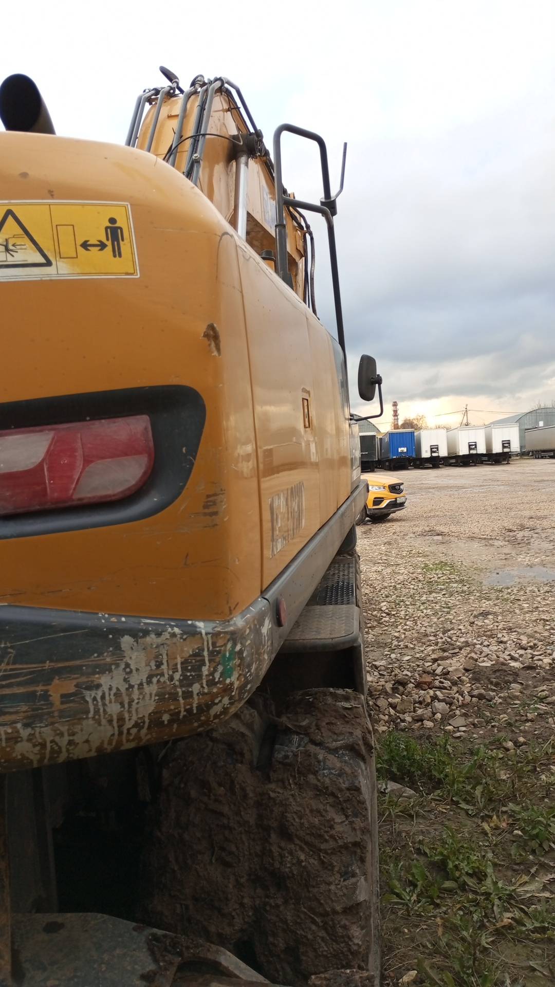 XCMG/MGCM XE210WD, 2022 года в лизинг