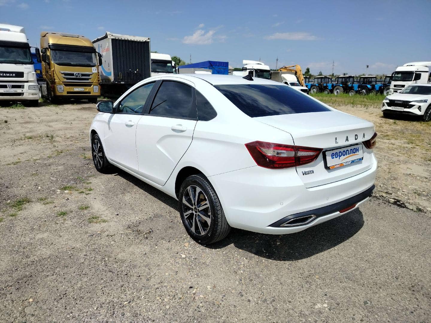 Lada Vesta седан,  62 350 км, 2024 года в лизинг