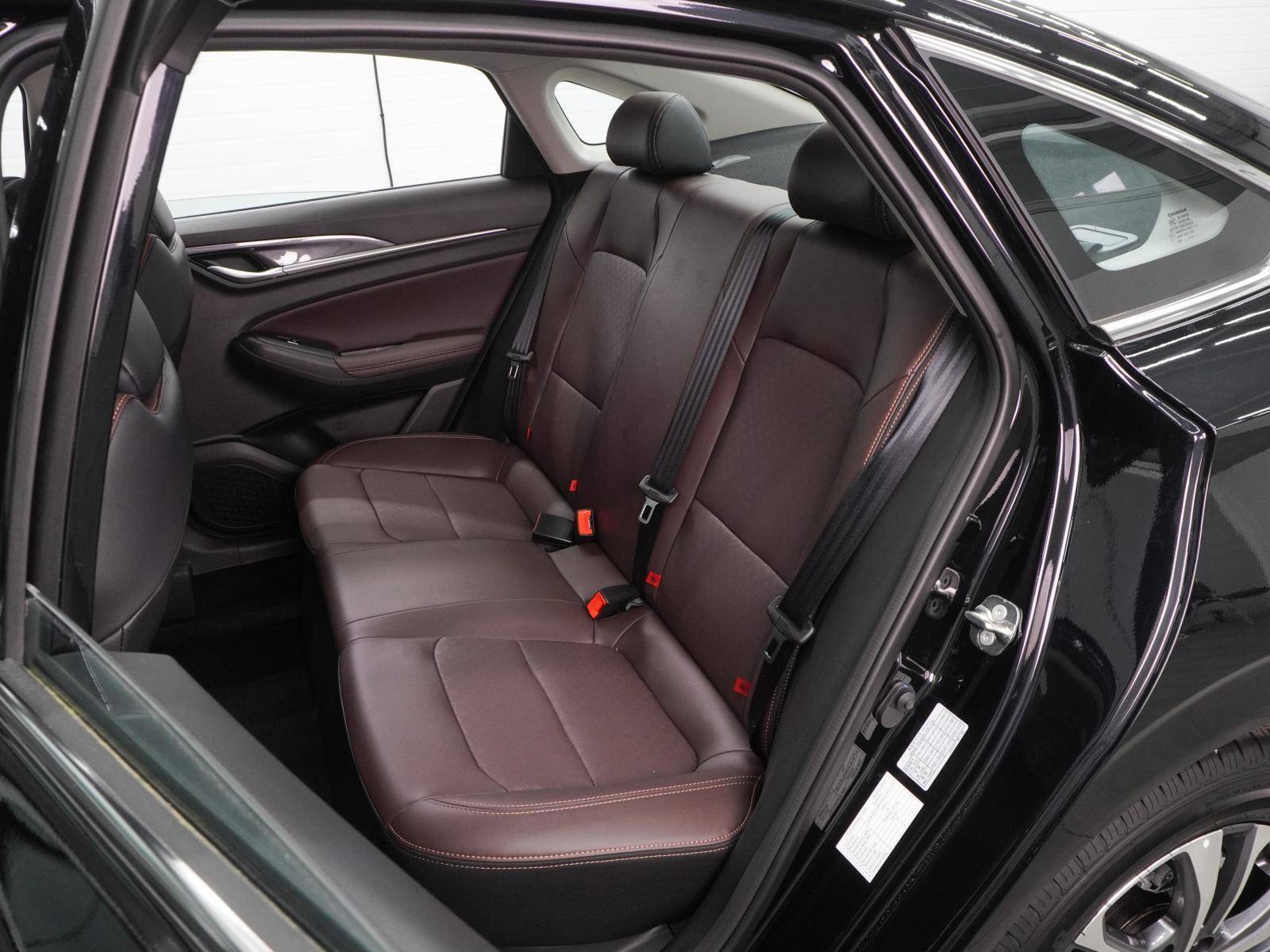 Changan Eado Plus LX 1.4T 7DCT