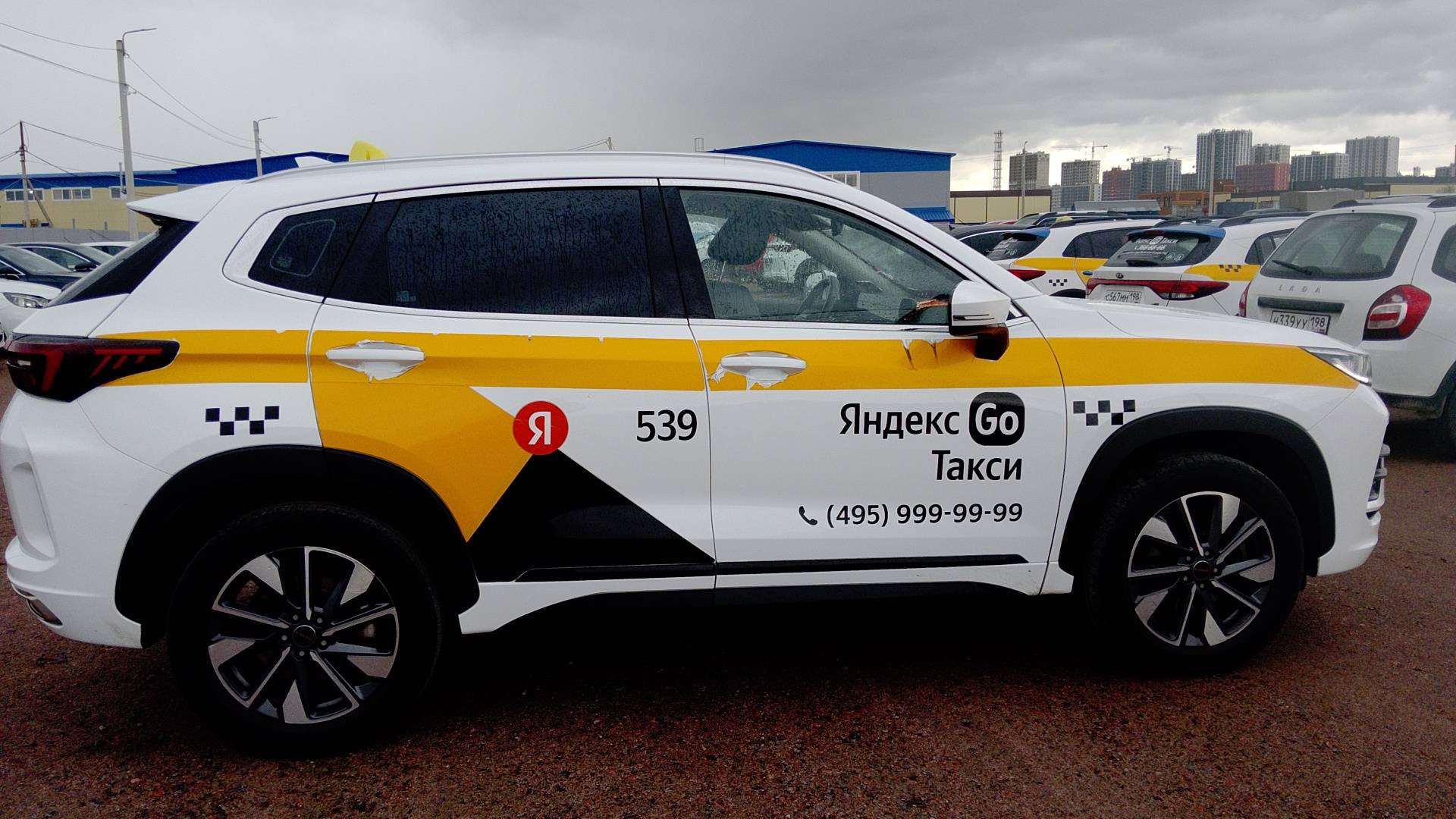 EXEED LX,  152 700 км, 2023 года в лизинг