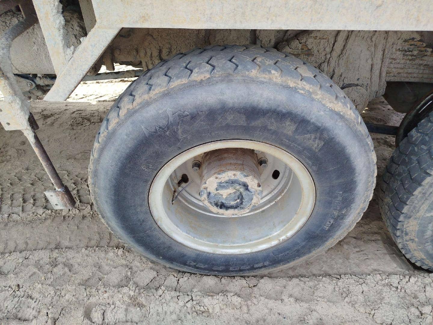 FAW CA3250P66K24L1TE5 6x6,  143 322 км, 2023 года в лизинг