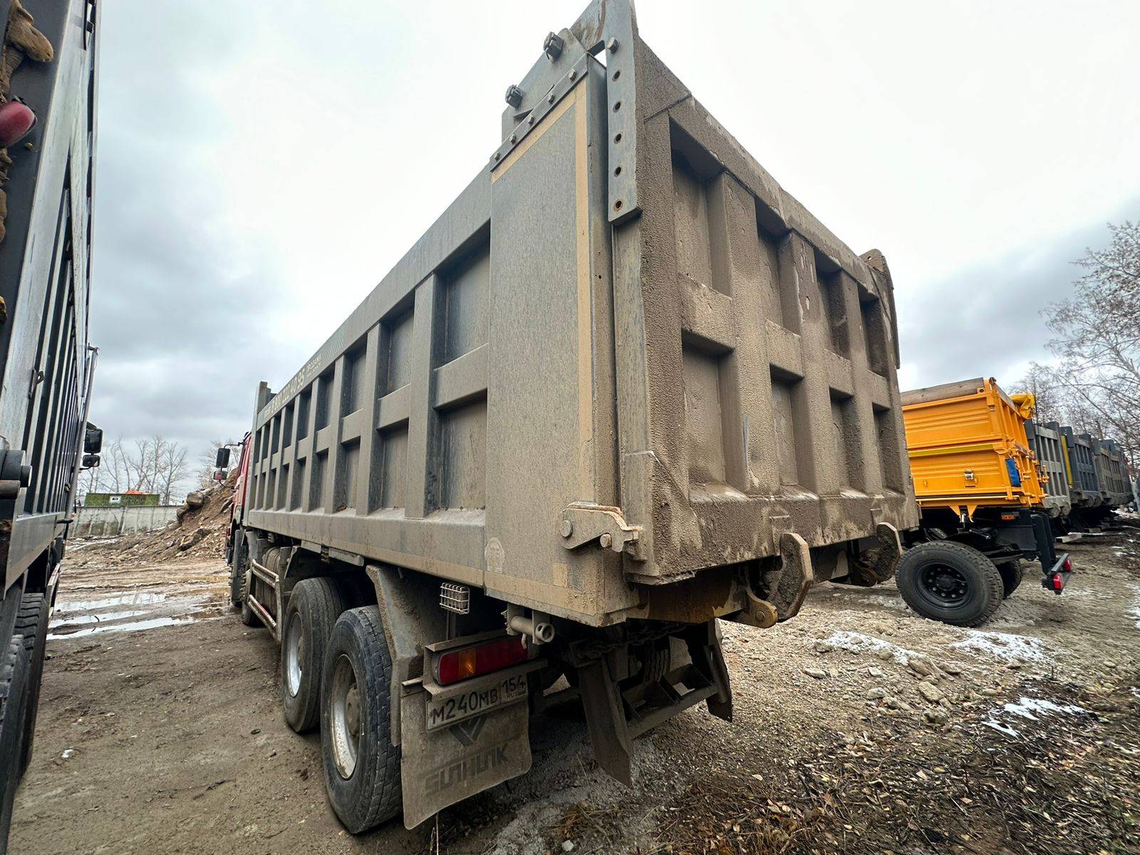 HOWO ZZ3407S3867E 8x4 Лот 000000411