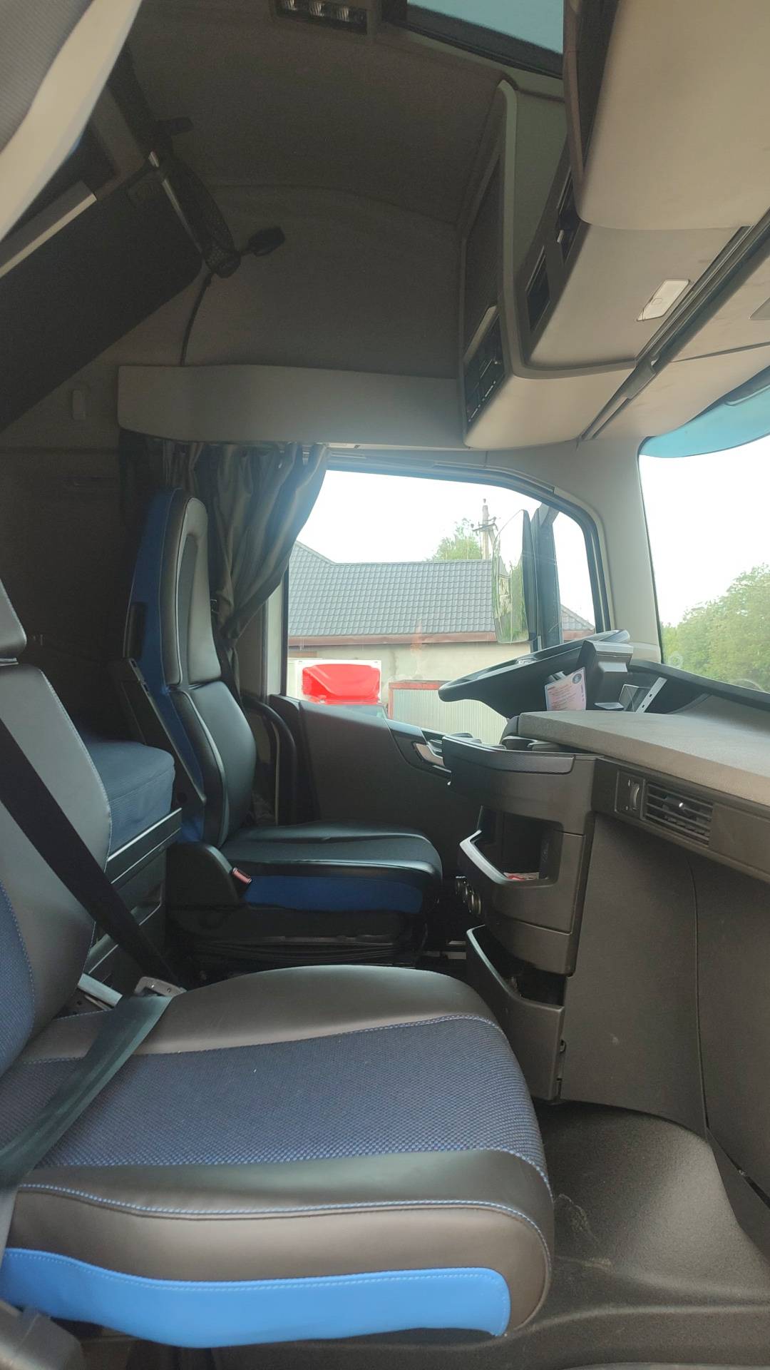 Volvo FH 460 4x2 (FH Globetrotter),  378 182 км, 2021 года в лизинг