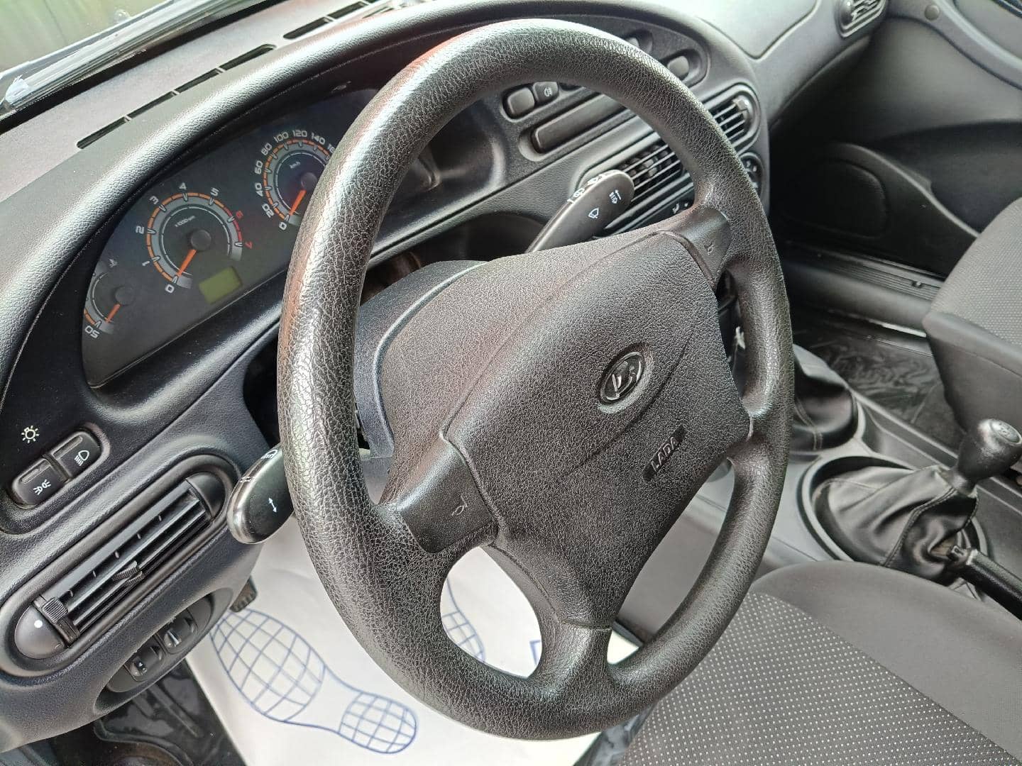 Lada Niva Travel,  100 085 км, 2022 года в лизинг