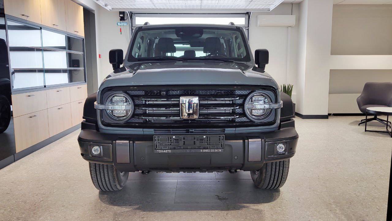Tank 300 Premium 2.0 8AT 4WD