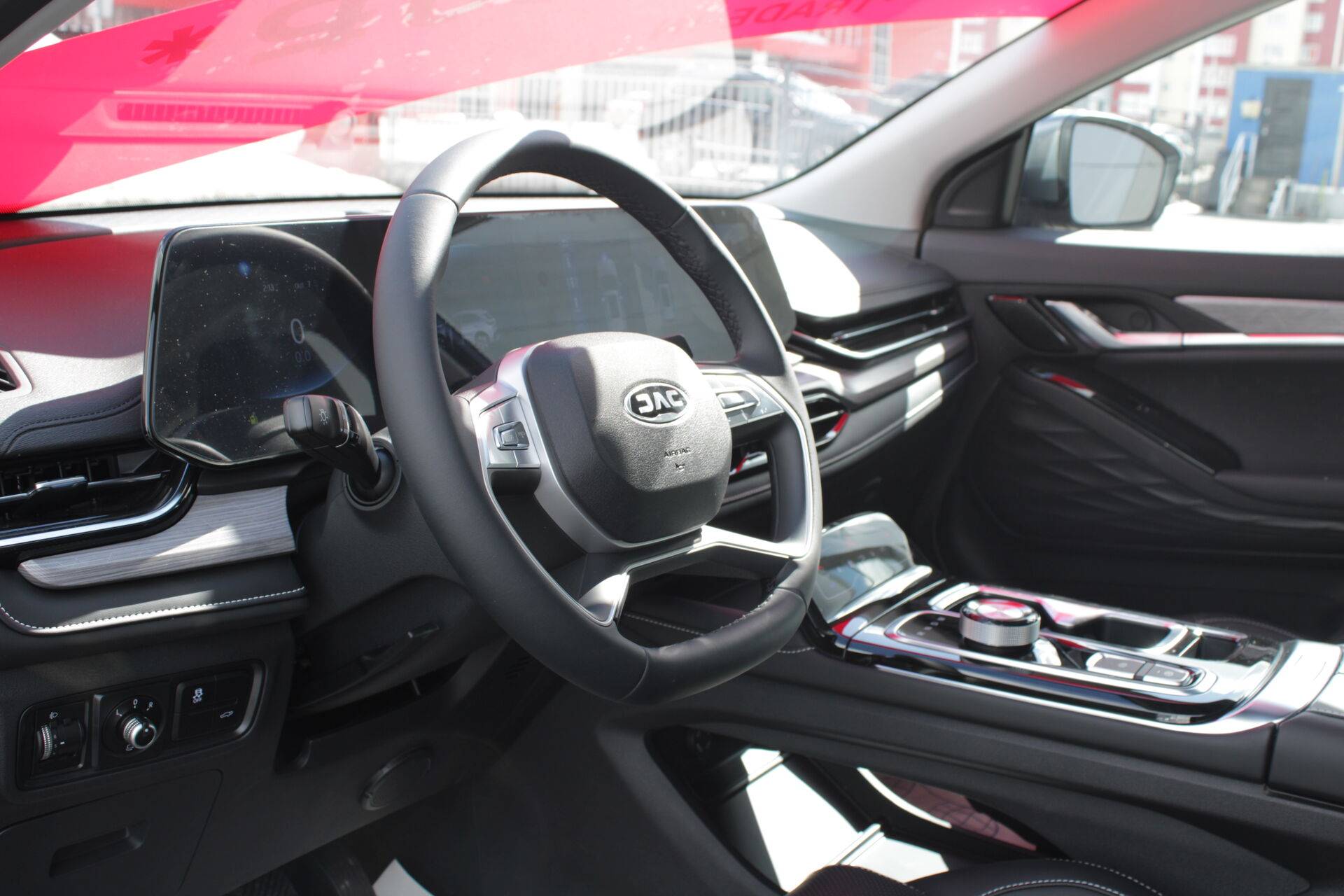 JAC JS6 Flagship