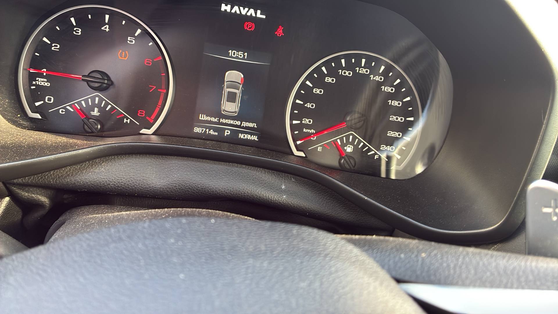 Haval Jolion,  98 714 км, 2024 года в лизинг