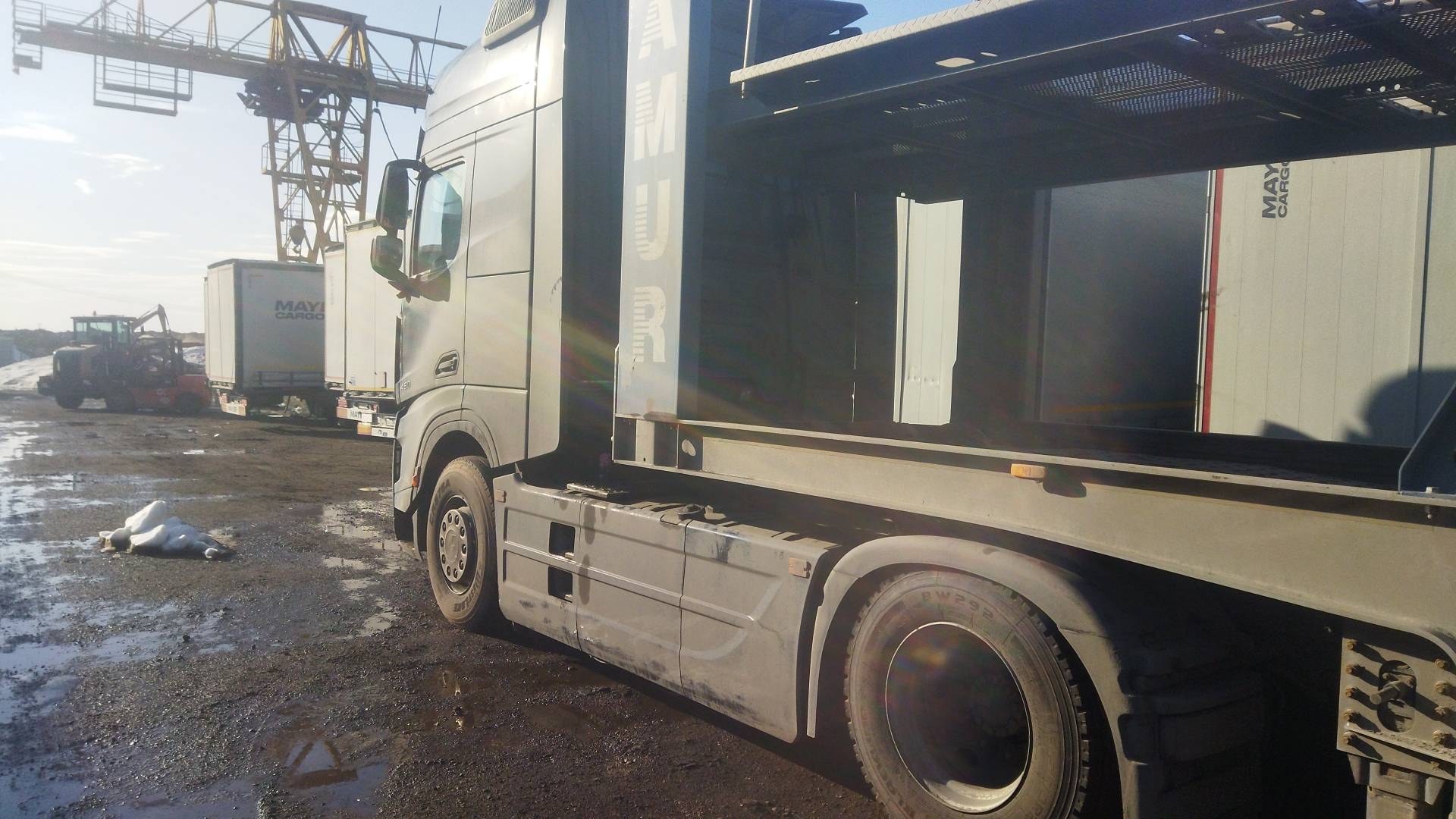 Shacman SX4188YY381,  176 000 км, 2024 года в лизинг