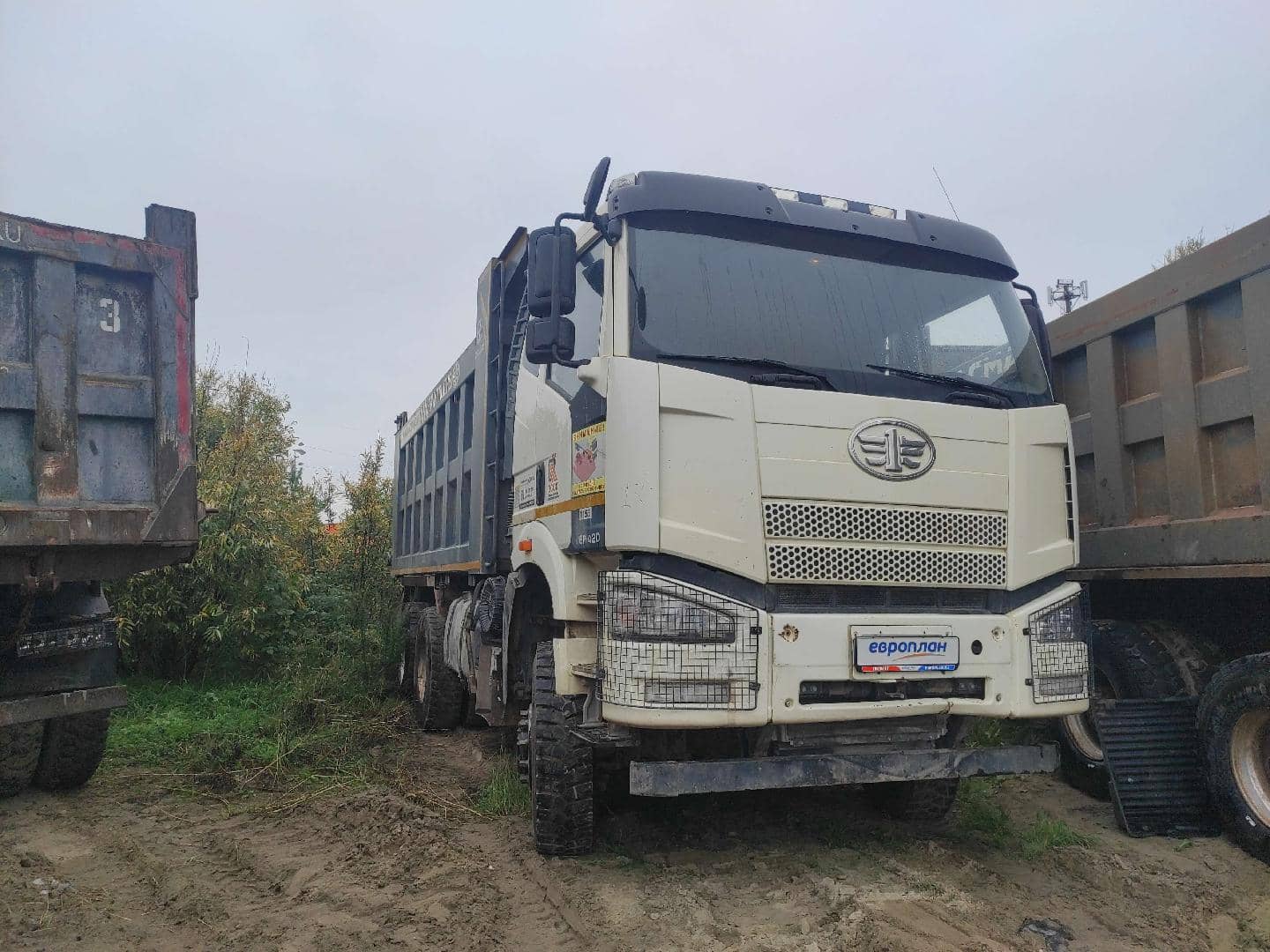 FAW CA3250P66K24L1TE5 6x6,  102 311 км, 2023 года в лизинг