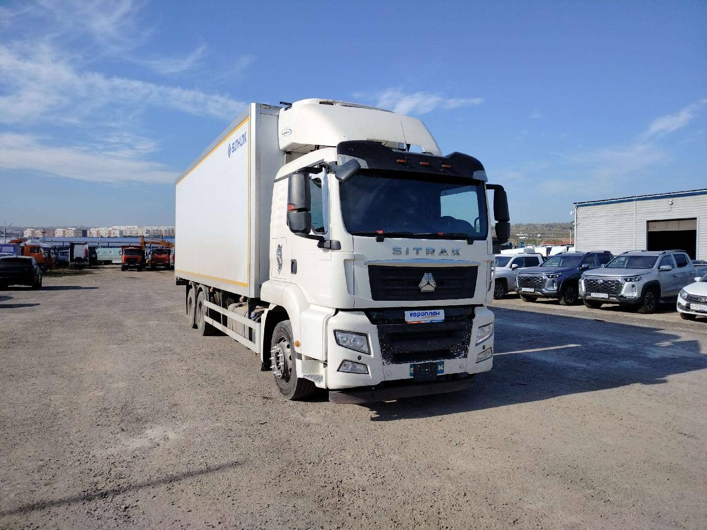 Sitrak ZZ1316V553HE1