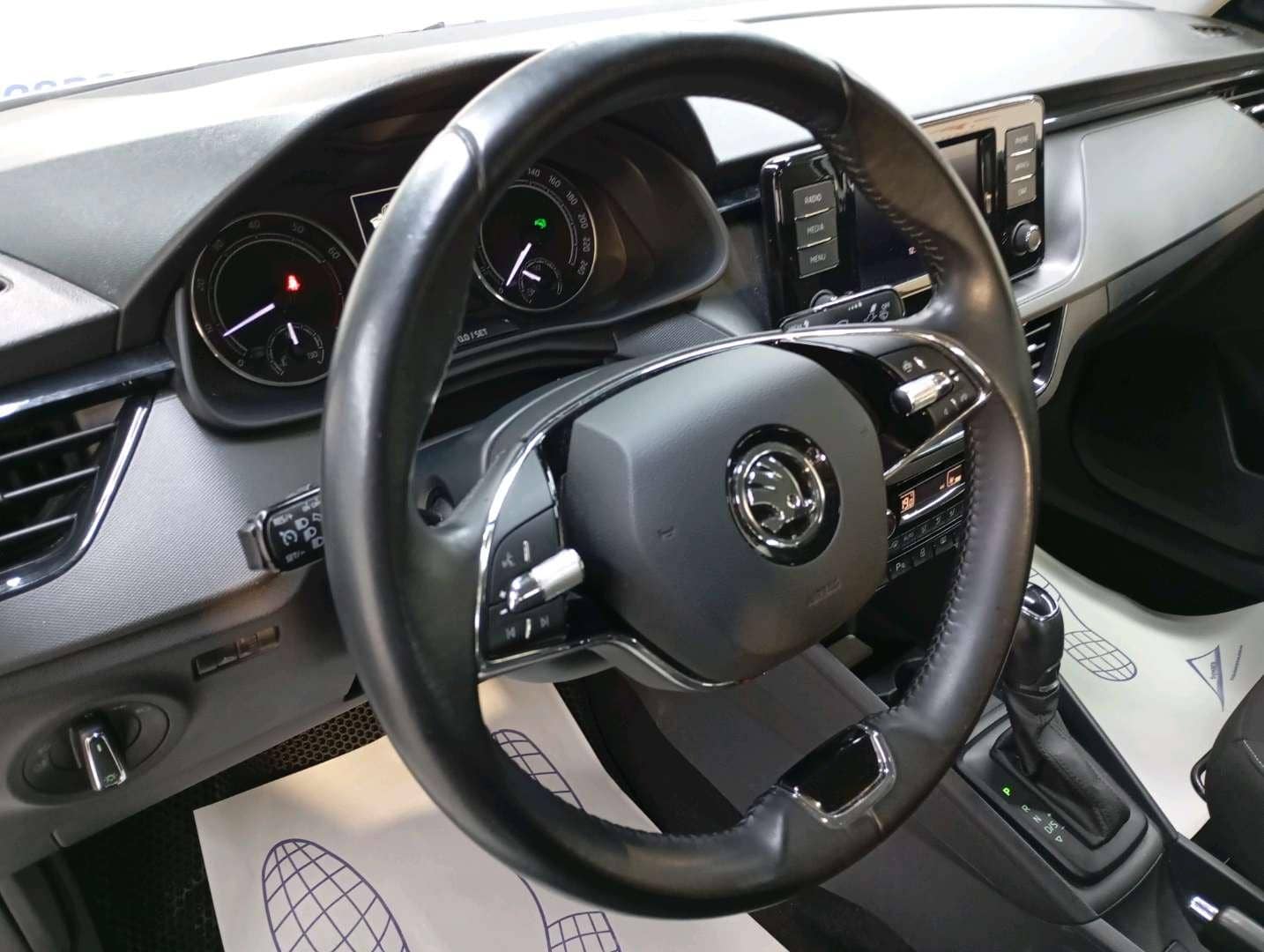 Skoda Rapid,  70 878 км, 2022 года в лизинг