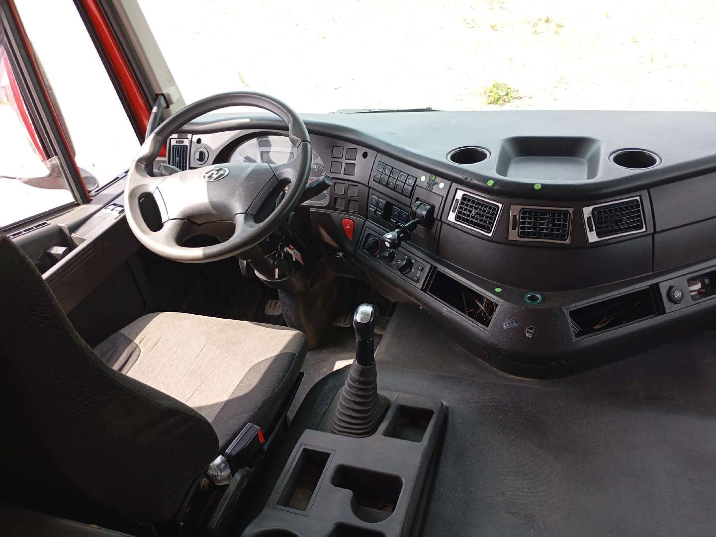 HONGYAN CQ3406HV39D,  159 430 км, 2023 года в лизинг