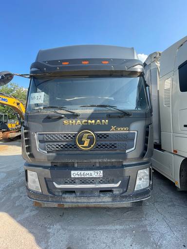 Shacman SX42584V324