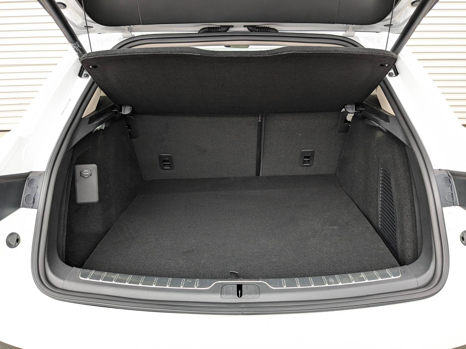 Seres M5 Premium 1.5hyb AT 4WD