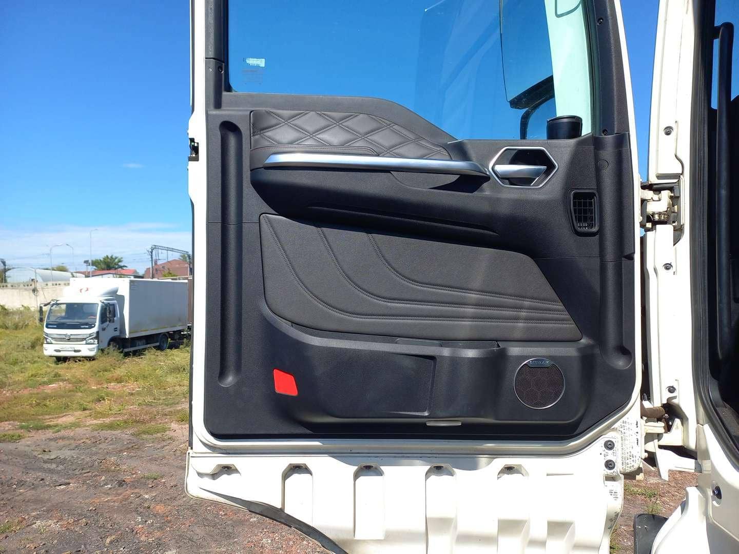 Sitrak C7H MAX ZZ4186V391HE,  970 085 км, 2024 года в лизинг