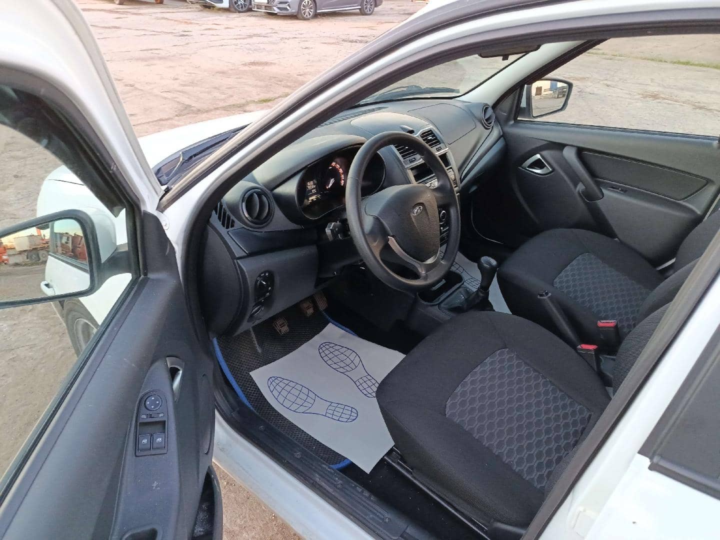 Lada Granta седан,  75 472 км, 2024 года в лизинг