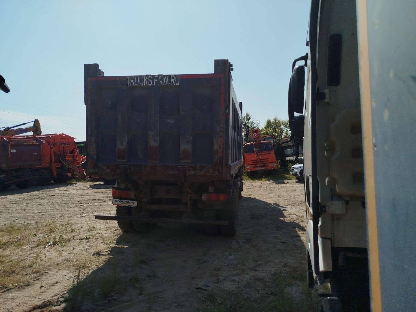 FAW CA3250P66K24L1TE5 6x6,  111 291 км, 2023 года в лизинг