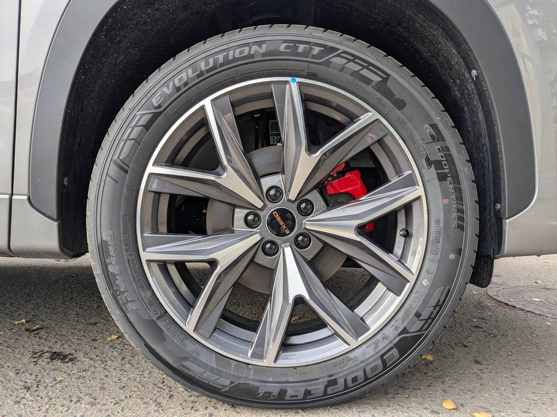 EXEED LX Premium 1.6T 7DCT 4WD