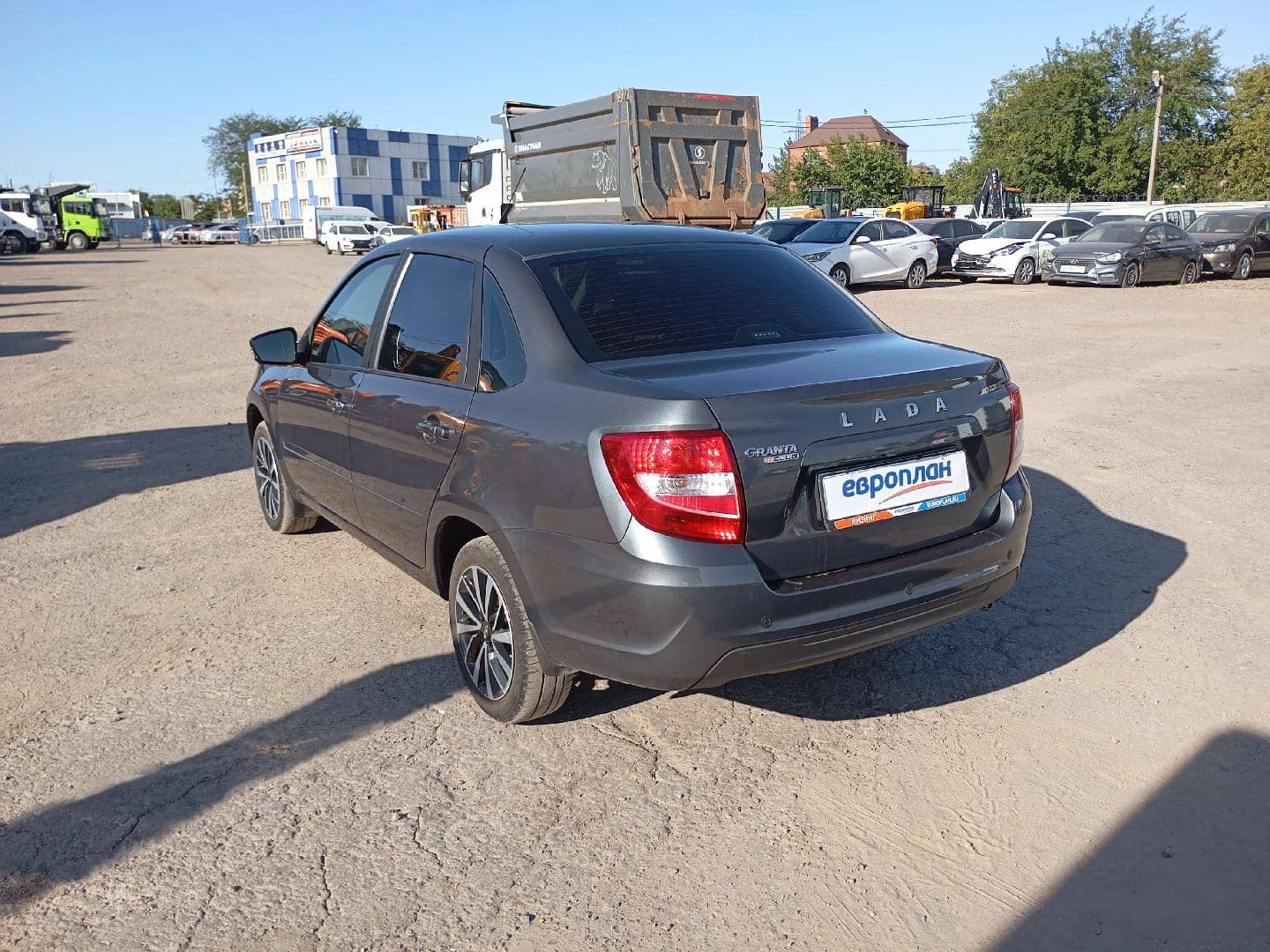 Lada Granta седан,  29 418 км, 2024 года в лизинг