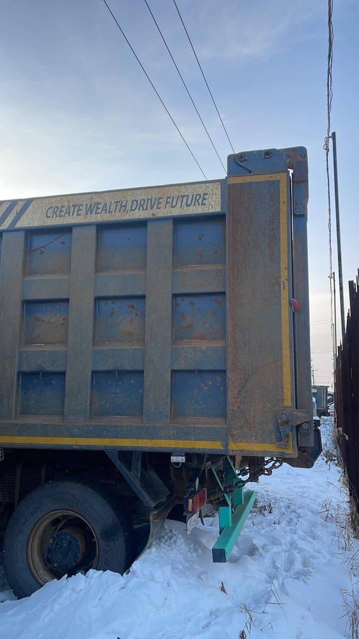 FAW CA3310P66K24T4E5 8х4,  72 856 км, 2022 года в лизинг