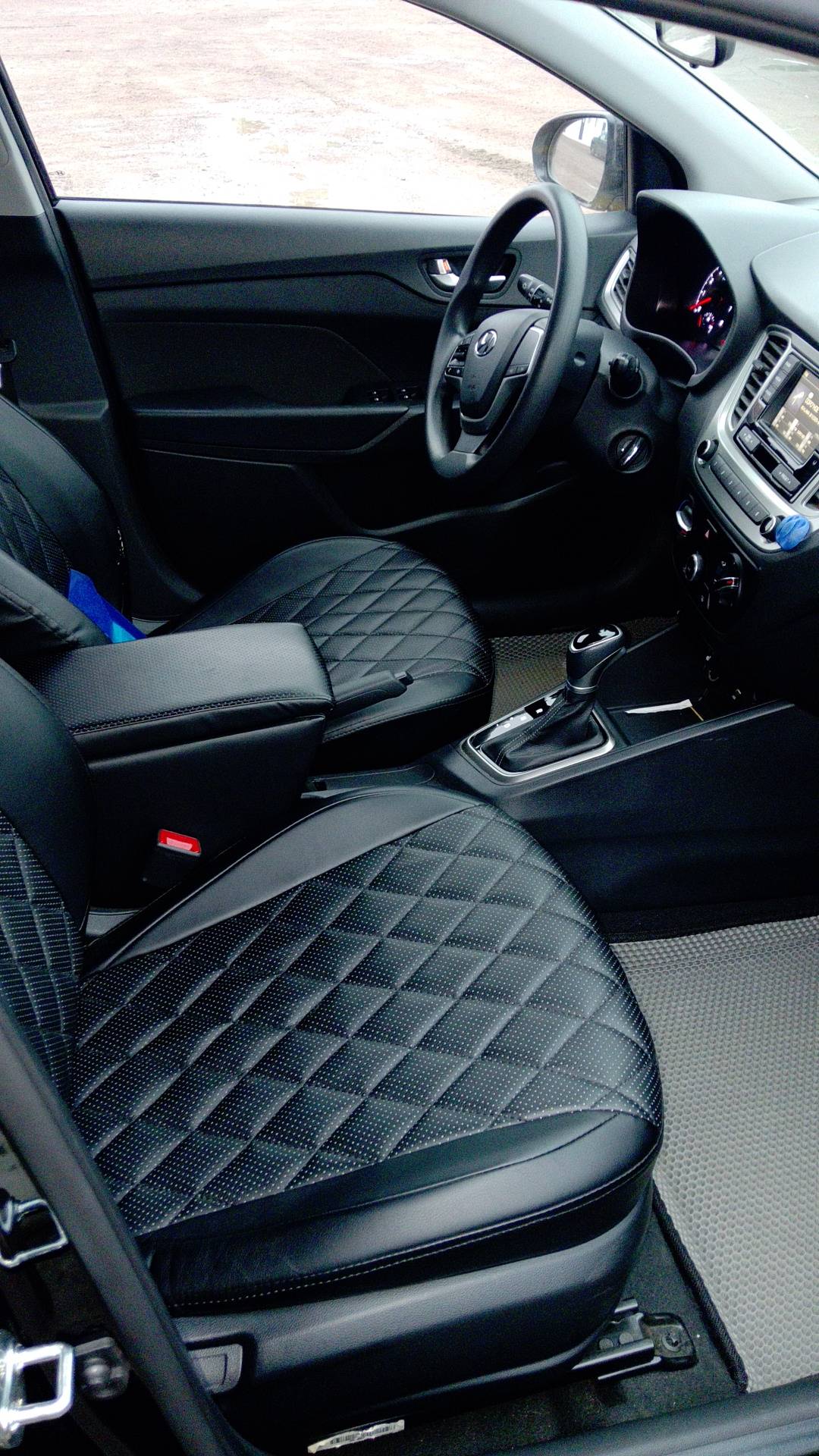 Solaris HS,  133 022 км, 2024 года в лизинг