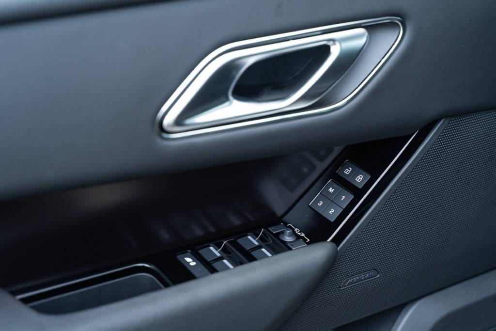 Land Rover Velar 2.0P 250 Dynamic SE